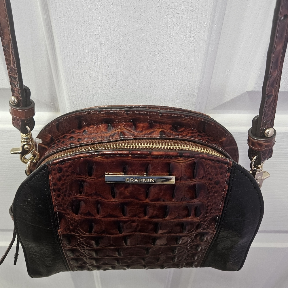 Brahmin Leah Melbourne Crossbody Bag - EUC - Picture 6 of 12